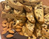 Φωτογραφία βήματος 8 της συνταγής Biscotti με αμύγδαλα και μαύρη σοκολάτα