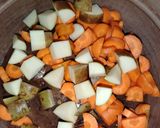 A picture of step 5 of Seafood Soup (Sopa Marinera).