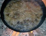 A picture of step 2 of Stewed fish.