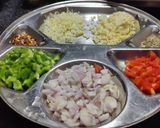 વેજ પીઝા કેનપ (Veg Pizza Canape Recipe In Gujarati) રેસીપી સ્ટેપ2ફોટો