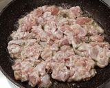Foto langkah ke 2 dari resep Japanese Chicken Nanban with paprika.