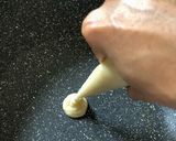 Foto langkah ke 3 dari resep Pancake Mini Cereal (Egg Less).