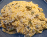 Foto del paso 2 de la receta: Revuelto de espárragos trigueros (verdes)
