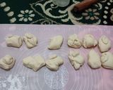 Foto langkah ke 3 dari resep Bakpao lipat.