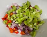 Foto langkah ke 2 dari resep Ikan Mas Sambal Dabu - Dabu.