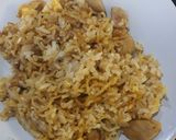 Foto langkah ke 7 dari resep Otokowok Indomie Goreng (Nasi goreng mie).
