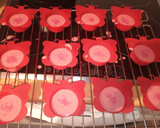 Foto del paso 5 de la receta: Magdalenas caseras rellenas de fresa en robot MC