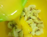 Foto langkah ke 2 dari resep Banana Quechi Bread.