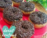 Foto langkah ke 4 dari resep Donat Kentang Takaran Sendok super lembut.
