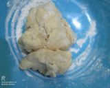 Foto langkah ke 3 dari resep Stik bawang, ladrang (no baking powder).