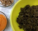 Foto langkah ke 1 dari resep Sayur Oblok Daun Singkong khas Jawa.