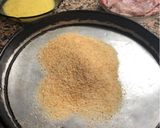 Foto del paso 1 de la receta: Milanesa con puré mixto y tomates