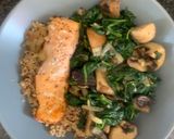 A picture of step 3 of Baked Salmon with spinach and mushroom.