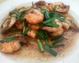 Foto langkah ke 1 dari resep Udang Goreng Mentega.
