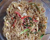 Foto langkah ke 7 dari resep Bihun Goreng ❤️.