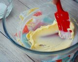 A picture of step 4 of Chocolate Muffins, Squash Cream Topping.