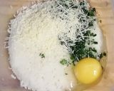 Foto del paso 1 de la receta: Tarta 🥧 de pollo 🐓 y champiñones con masa de arroz 🥘 herbal