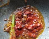 Foto langkah ke 4 dari resep Sambal Goreng Kentang dan Ati Ampela.