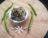 स्पाइसी हरी मिर्च का ठेचा (Spicy Green Chilli Thecha Recipe In Hindi) रेसिपी चरण 6 फोटो
