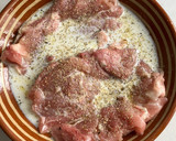 Foto del paso 1 de la receta: Pollo deshuesado (con habitas), en airFryer, 25’
