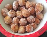 Foto langkah ke 8 dari resep Donat mini imut2 simple.