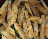 Foto del paso 1 de la receta: Papas rústicas con especias y parmesano!!