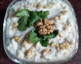 A picture of step 4 of Akhrot mooli ki chutney.