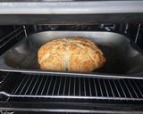 A picture of step 5 of Zaatar and cheese scones.