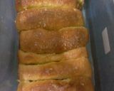 Foto langkah ke 4 dari resep Roti sisir mentega tanpa telur.