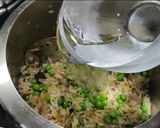 मटर पुलाव(Matar Pulao recipe in Hindi) रेसिपी चरण 3 फोटो