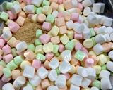 Φωτογραφία βήματος 3 της συνταγής Lolly Cake - Marshmallow Log (Κορμός με ζαχαρωτά)!