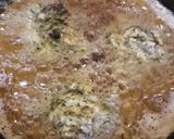 Foto del paso 3 de la receta: Buñuelos de acelga con queso