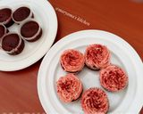A picture of step 9 of Red velvet cupcakes II.
