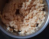 A picture of step 2 of Chana dal pakodi.