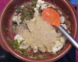 Foto del paso 2 de la receta: Arroz con anchoas y coliflor al horno