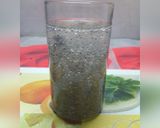 A picture of step 1 of Chia Seeds Drink.