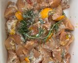 Foto del paso 1 de la receta: Brochetas de pollo con salsa de frutos rojos
