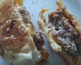 Foto langkah ke 3 dari resep Burger homemade.