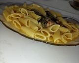 A picture of step 2 of Macaroni jollof.