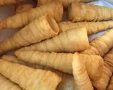 صورة لخطوة 3 من وصفة عجينه سهله للاقماع