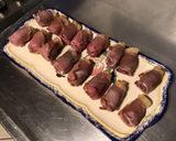 Une image de l'étape 6 de Pruneaux au jambon cru et mozzarella di buffala.