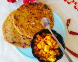 A picture of step 3 of MAIZE FLOUR MISSI ROTI / Makki ka PARATHA 😋.