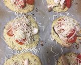 Foto del paso 4 de la receta: Mini pizzas de coliflor