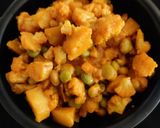 A picture of step 3 of Tuvar cauliflower sabji.