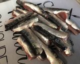 Une image de l'étape 1 de Sardines farcies à la confinade de tomates et basilic frais.