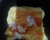 Foto langkah ke 5 dari resep Burger Telur Roti Tawar.