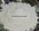 A picture of step 1 of Jowar Bhakri.