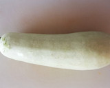 Foto del passaggio 1 della ricetta Zucchina bianca fritta 🌷