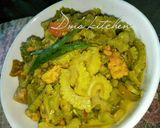 Foto langkah ke 8 dari resep Oseng pare tempe pedas.