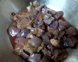 A picture of step 1 of Beef Karahi Kaleji.